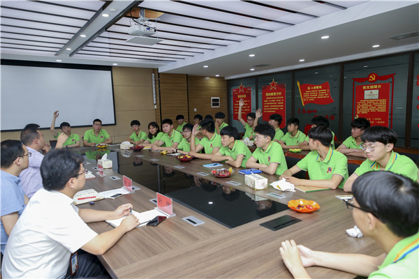 最美不過初相見！——南京新華2019年秋季新生見面會