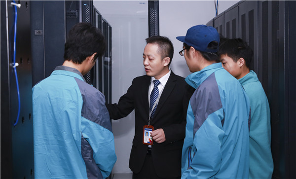 學技術選<a href=http://njxh.cn target=_blank class=infotextkey>專業(yè)</a>為什么選擇互聯(lián)網行業(yè)？