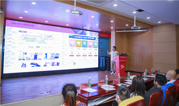 就業(yè)保障丨千企萬崗進校園，助力學子精準就業(yè)！