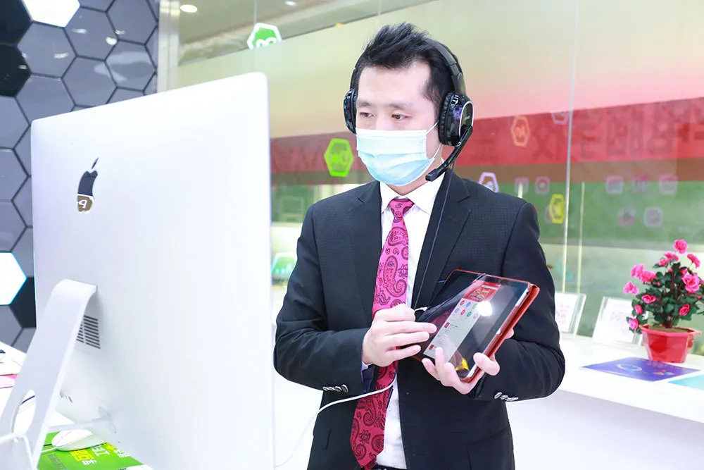 人人出彩 技能強(qiáng)國，新華邀你體驗(yàn)工匠精神