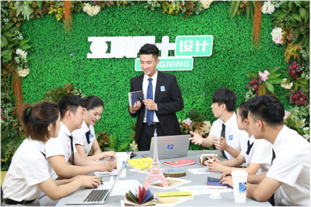 新華<a href=http://njxh.cn target=_blank class=infotextkey>專業(yè)</a>說(shuō)——中國(guó)網(wǎng)民破9億，UI設(shè)計(jì)蓬勃發(fā)展！