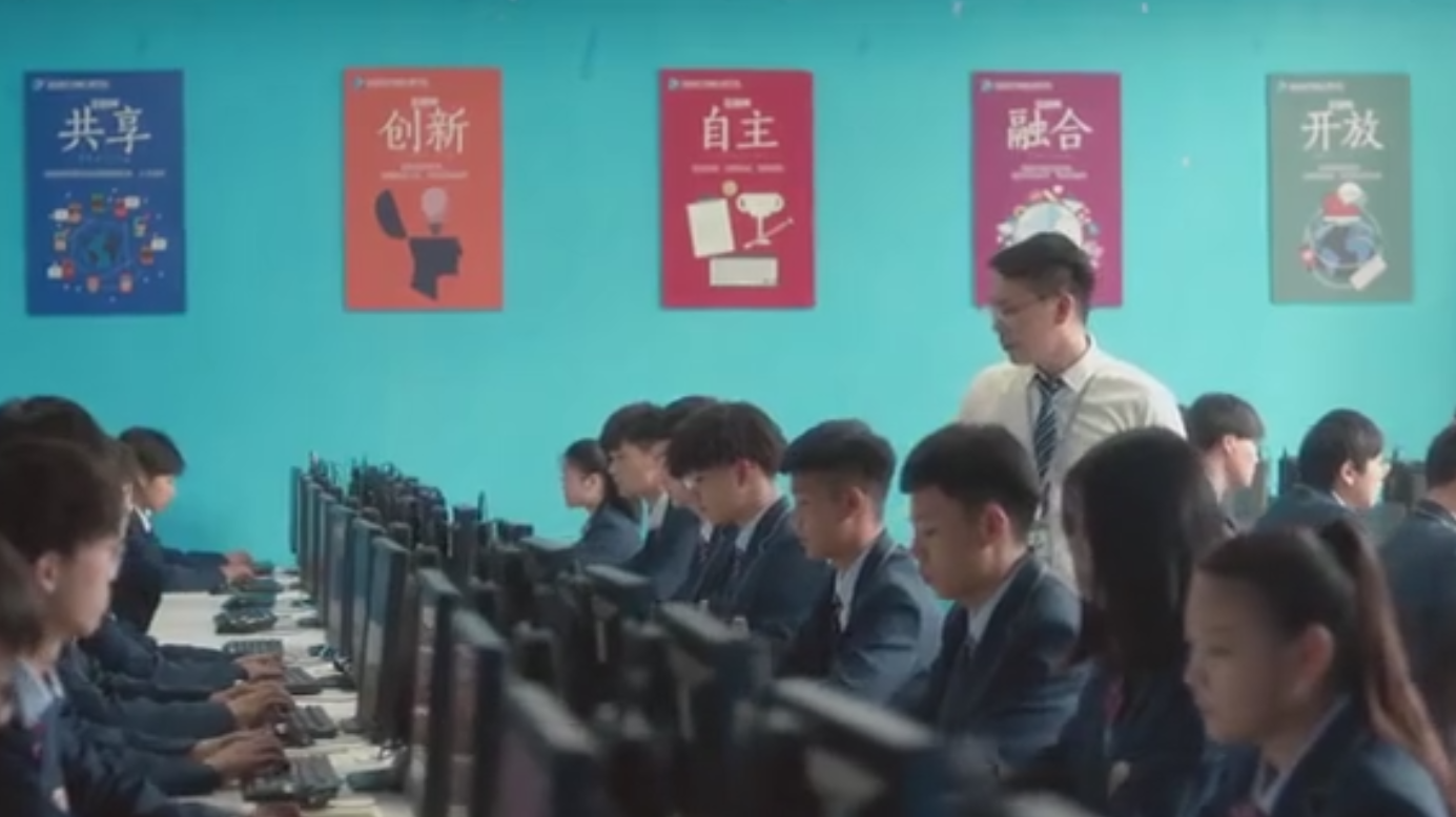 掌握一門(mén)技能，她開(kāi)啟了繽紛多彩的技能人生