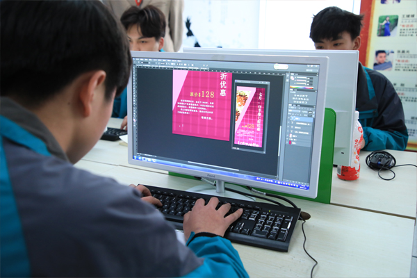 屢創(chuàng)新高！2021年新華學(xué)子薪資盤點(diǎn)