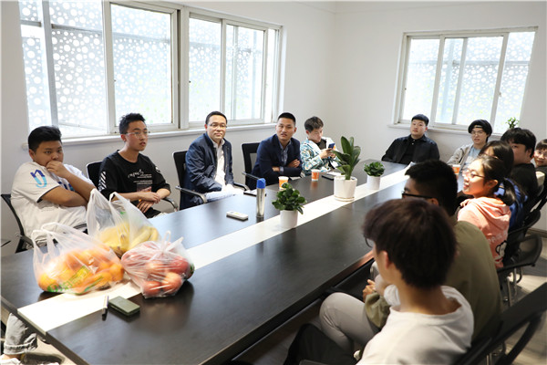 暖心回訪見證成長，愛與責(zé)任一路相隨