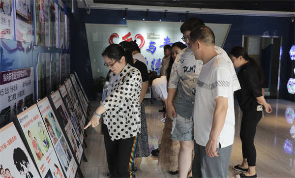 家校同心 共育英才——階段學(xué)習成果分享會暨家長見證會圓滿落幕