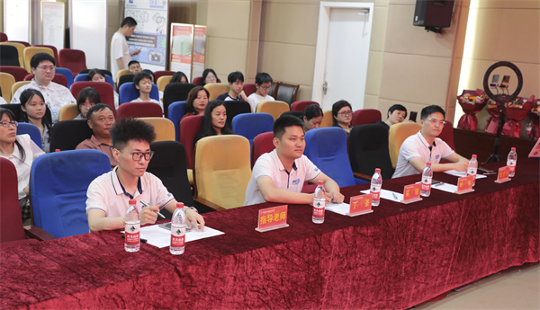 家校同心 共育英才——階段學(xué)習成果分享會暨家長見證會圓滿落幕