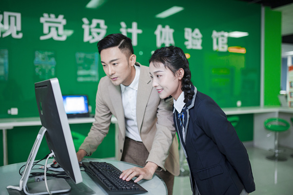 初中生學(xué)設(shè)計(jì)好不好？有前景么？